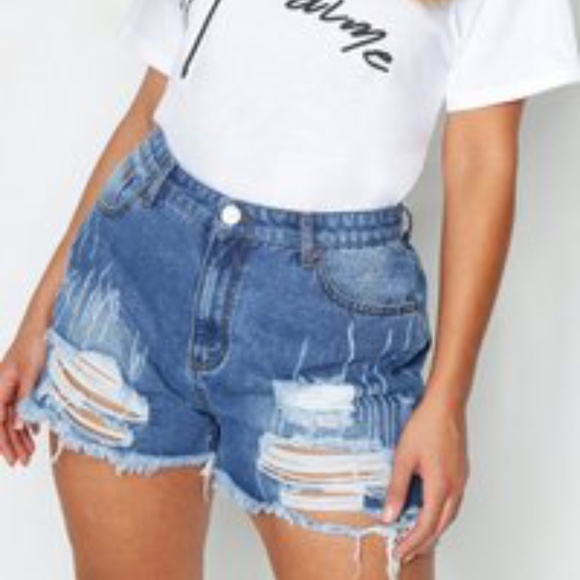 Boohoo Plus Pants - Distressed Ripped Hem Jean Shorts